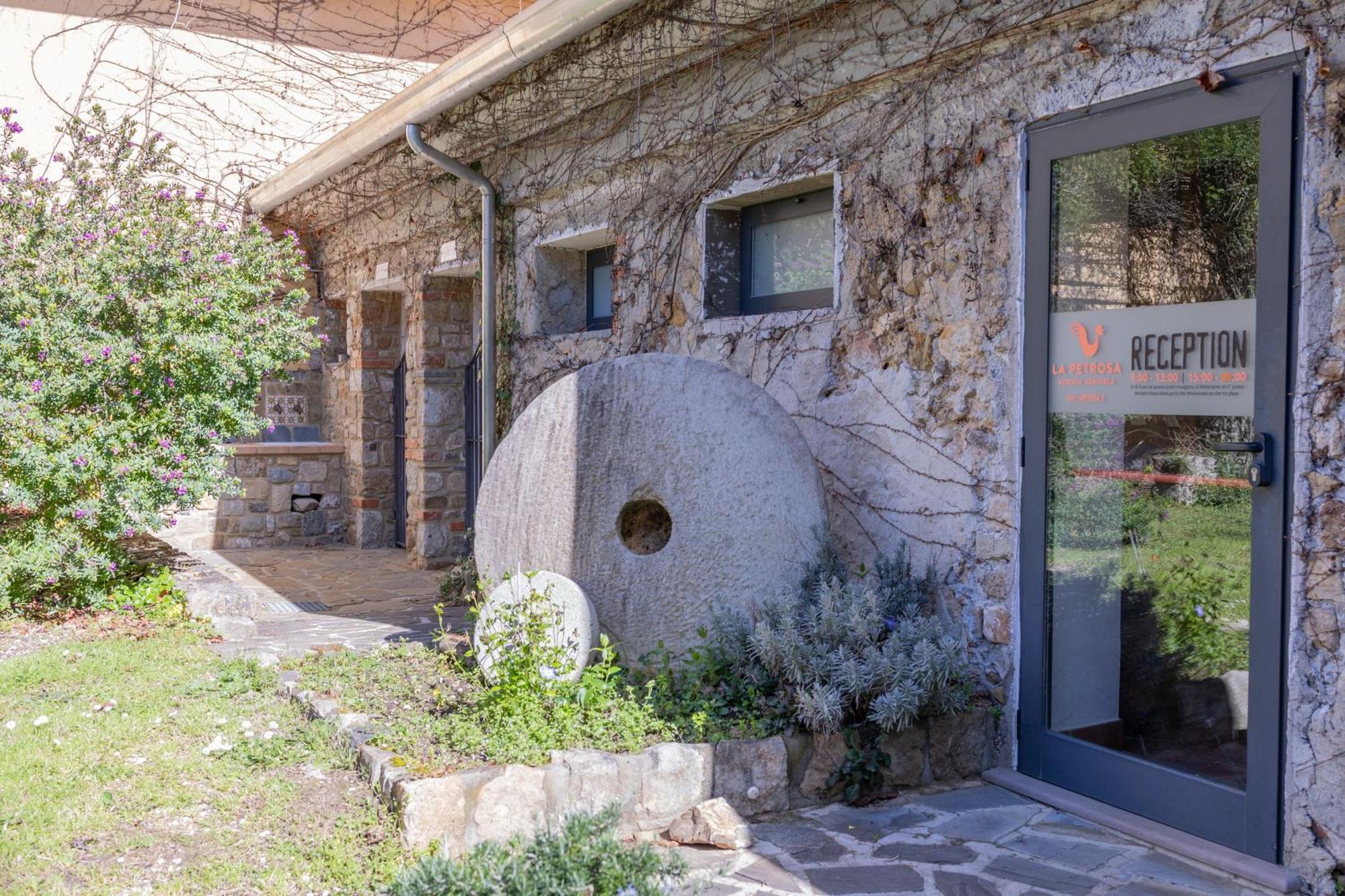 Agriturismo La Petrosa Ceraso Buitenkant foto