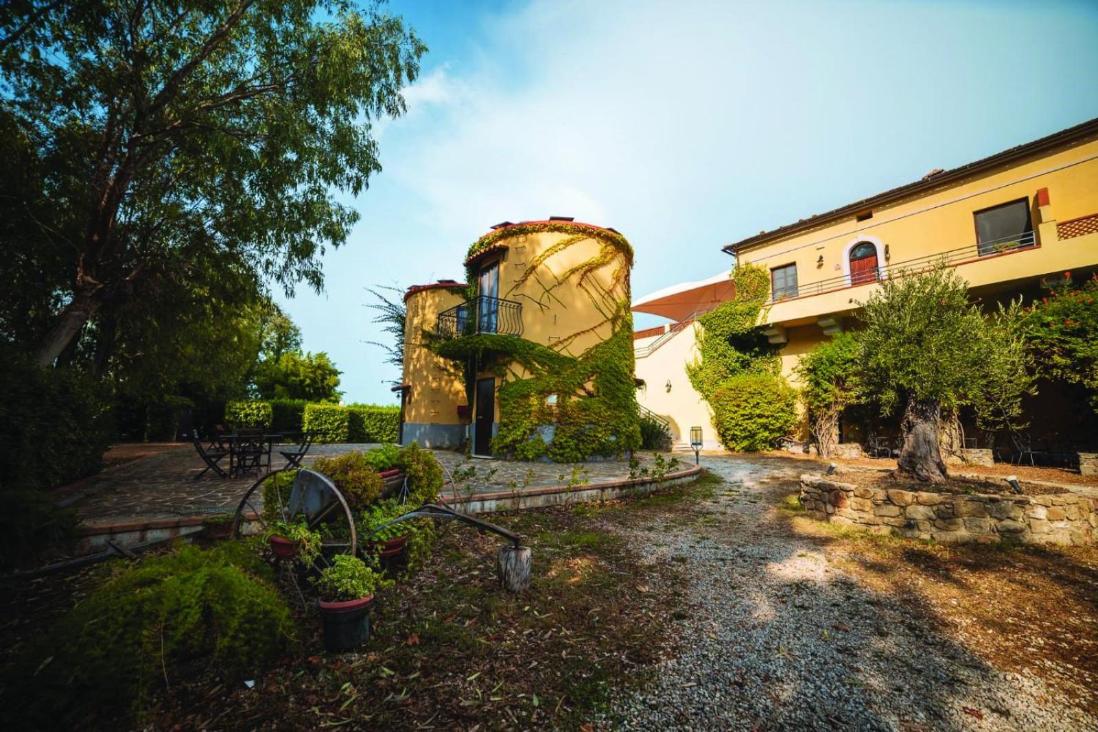 Agriturismo La Petrosa Ceraso Buitenkant foto